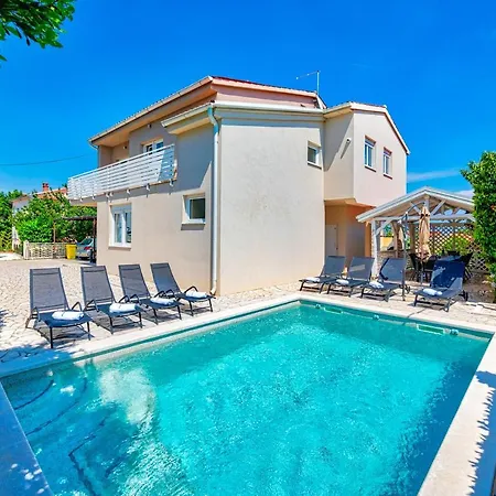 Matija Villa Ližnjan