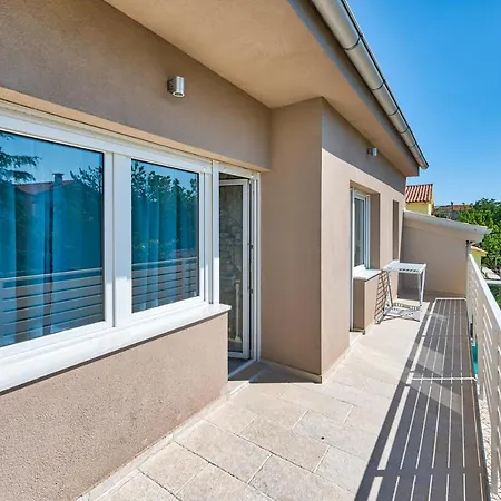 Villa Matija Ližnjan